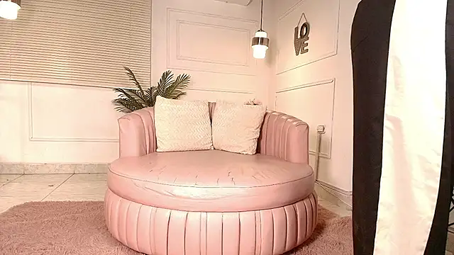 alessia moon1 online show from 01.08.26