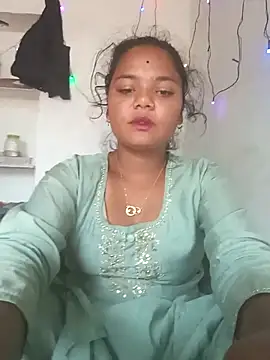 Hot Shredha online show from 10.30.25