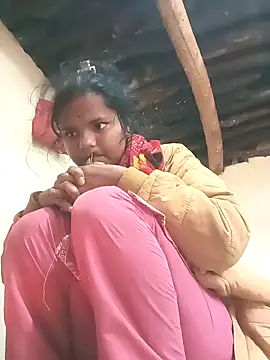 Hot Shredha online show from 11.15.25