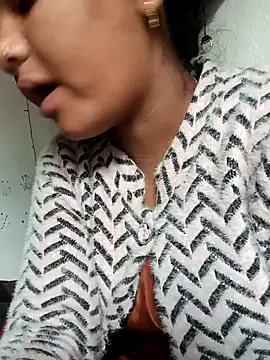 Hot Shredha online show from 11.29.25