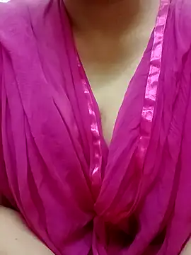 Snapshot of Feel_the_Fun chatting on 09.20.25 Feel the Fun online show from 09.20.25