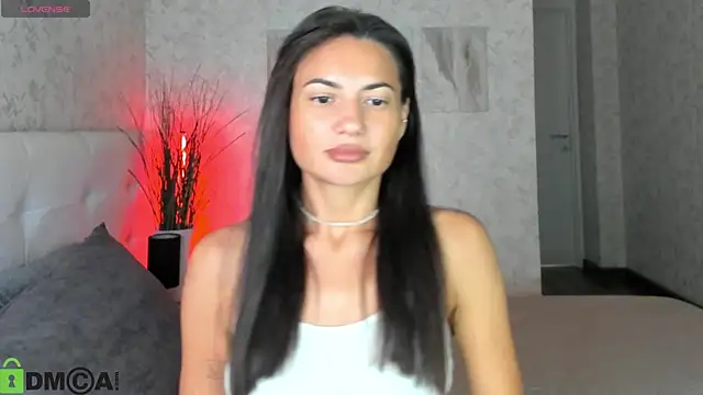 Erika Robertson online show from 09.24.25