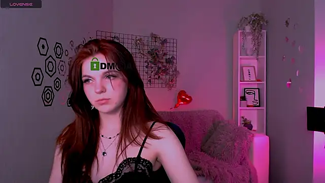 Snapshot of ariana_ross7 chatting on 02.17.26 ariana ross7 online show from 02.17.26