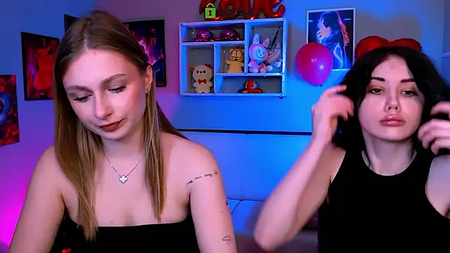 Snapshot of ariana_ross7 chatting on 02.23.26 ariana ross7 online show from 02.23.26