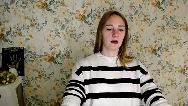 Milana Cutie  online show from 10.08.25