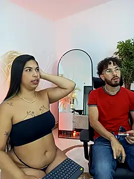 Violet and Paul online show from 10.12.25