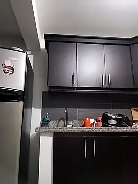 Violet and Paul online show from 10.28.25