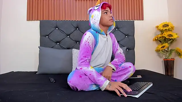 enzo carter online show from 09.23.25