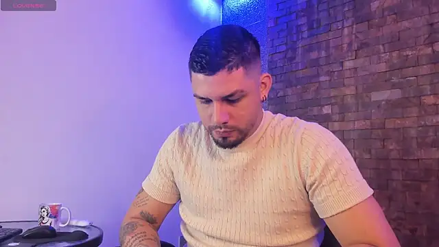 Snapshot of Jacob19_ chatting on 09.17.25 Jacob19 online show from 09.17.25