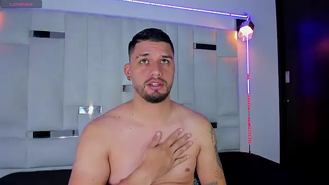 Snapshot of Jacob19_ chatting on 09.24.25 Jacob19 online show from 09.24.25