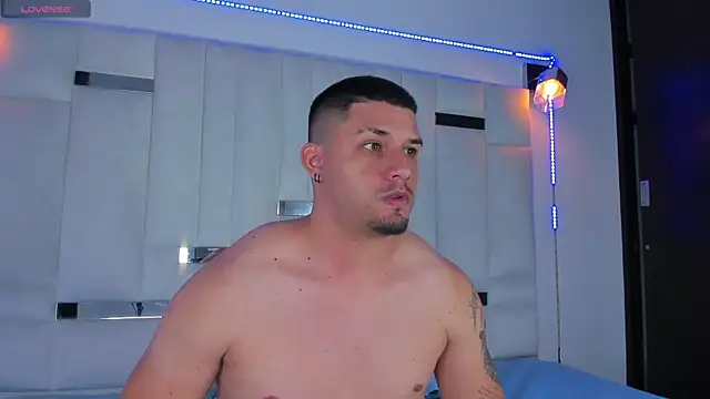 Snapshot of Jacob19_ chatting on 09.28.25 Jacob19 online show from 09.28.25