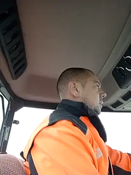 hugoboys4576 online show from 10.09.25