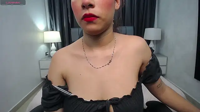 Snapshot of kashvi_ chatting on 10.16.25 kashvi  online show from 10.16.25