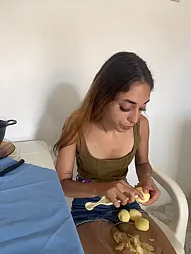 loirinhaaa online show from 10.28.25