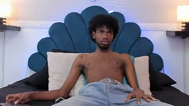 AllexJacob online show from 10.04.25