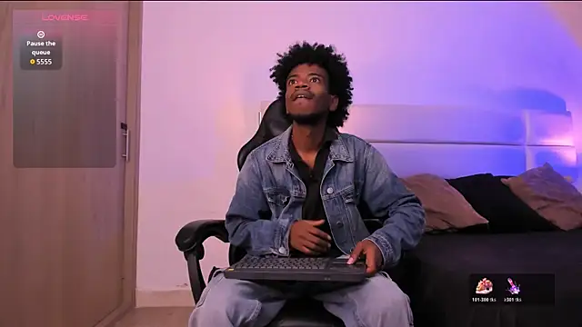 AllexJacob online show from 11.24.25