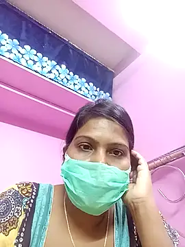 HEENA STRIP online show from 09.18.25