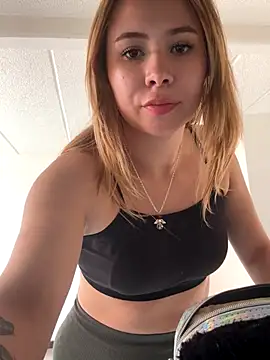 IamCatalina888 online show from 09.24.25