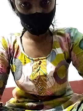 Snapshot of ms-naina chatting on 09.18.25 ms-naina online show from 09.18.25