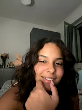 liss bby  online show from 09.19.25