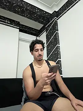 Snapshot of fuck___boyy chatting on 03.13.26 fuck boyy online show from 03.13.26