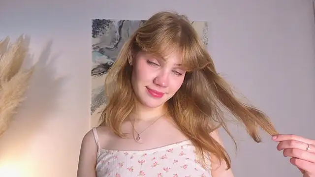 pienaple online show from 10.20.25