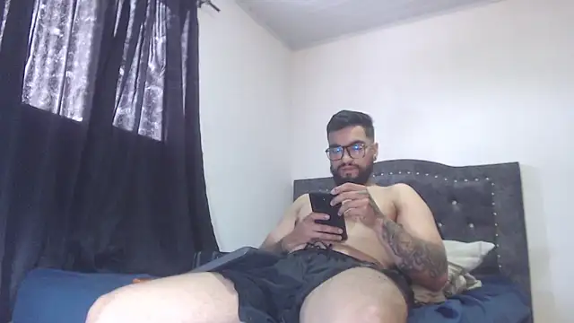 Chrys harris77 online show from 03.12.26