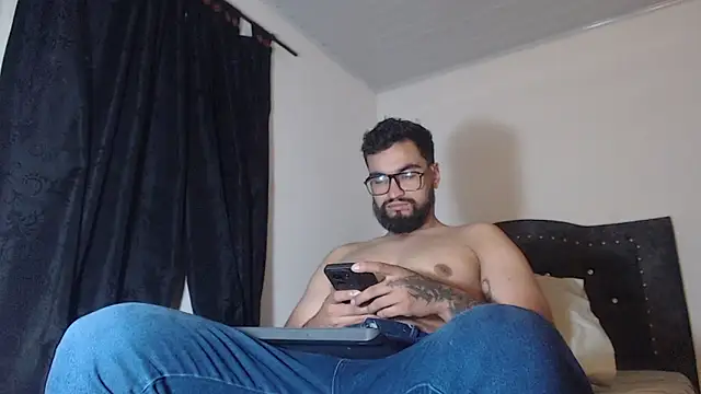 Chrys harris77 online show from 04.08.26