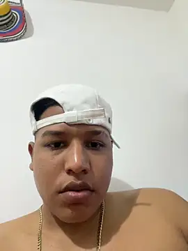Cunaniita venas online show from 09.17.25