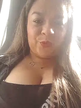 Snapshot of Amalia-sm chatting on 10.02.25 Amalia-sm online show from 10.02.25