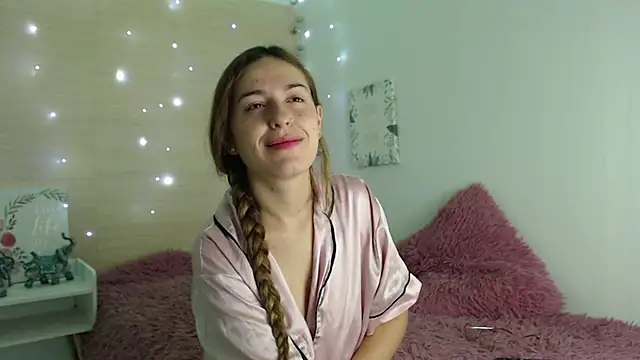 kat desiree online show from 10.19.25