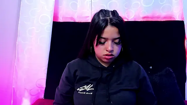 queen salomme online show from 12.18.25