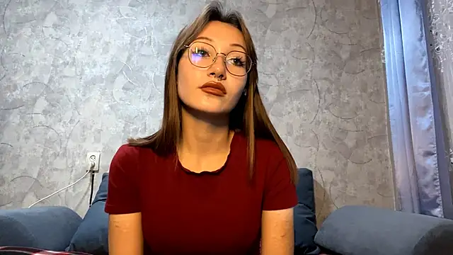 Snapshot of SetsukoBuddemeyer chatting on 10.10.25 SetsukoBuddemeyer online show from 10.10.25