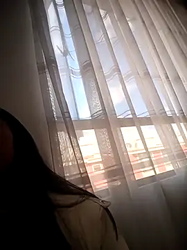 Snapshot of Violettabloom_ chatting on 10.02.25 Violettabloom online show from 10.02.25