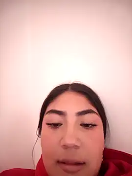 Snapshot of Violettabloom_ chatting on 10.15.25 Violettabloom online show from 10.15.25