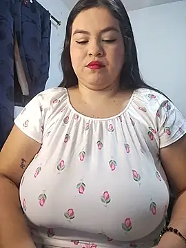 LucyDiamonds1 online show from 02.16.26