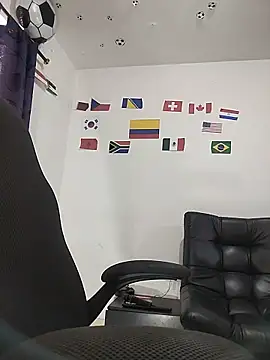 LucyDiamonds1 online show from 06.27.26