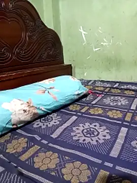 Snapshot of Cute_Couple59 chatting on 10.15.25 Cute Couple59 online show from 10.15.25