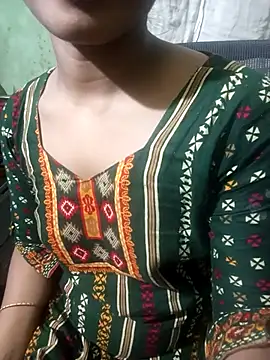 Snapshot of Cute_Couple59 chatting on 10.16.25 Cute Couple59 online show from 10.16.25