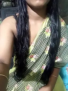 Snapshot of Cute_Couple59 chatting on 10.19.25 Cute Couple59 online show from 10.19.25