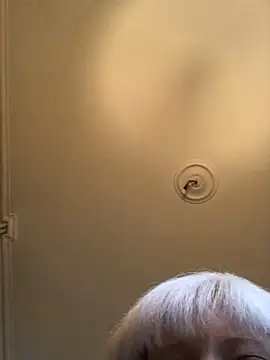 juliaoneandonly online show from 10.02.25