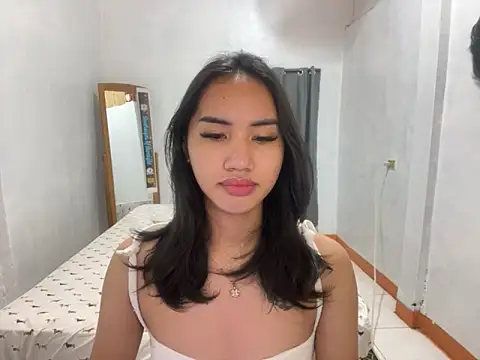 Snapshot of Divine_Goddesss chatting on 09.27.25 Divine Goddesss online show from 09.27.25