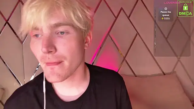 MikkiJohnsonn online show from 09.19.25