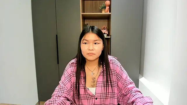 BrunaSand online show from 09.18.25