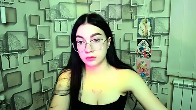 MiraBabe  online show from 10.15.25