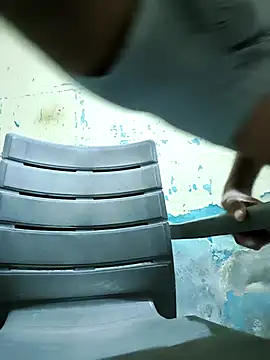 Snapshot of yourcontrol1 chatting on 09.26.25 yourcontrol1 online show from 09.26.25