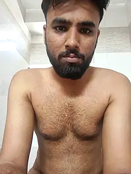 Snapshot of yourcontrol1 chatting on 10.10.25 yourcontrol1 online show from 10.10.25