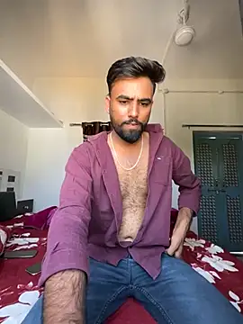 Snapshot of yourcontrol1 chatting on 10.24.25 yourcontrol1 online show from 10.24.25