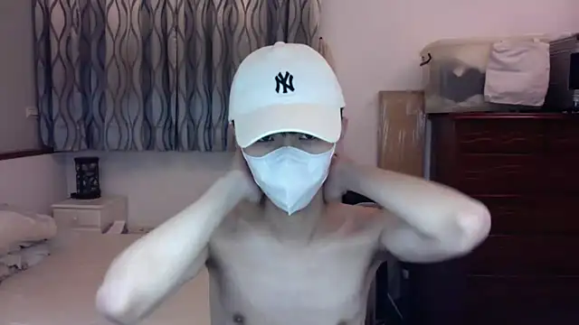 kai101010 online show from 09.28.25