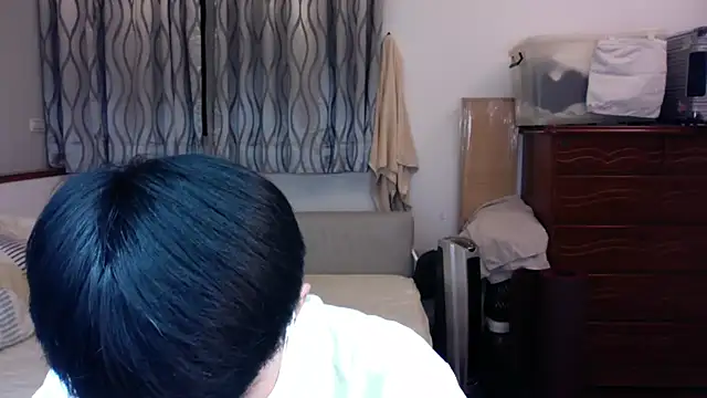 kai101010 online show from 10.26.25